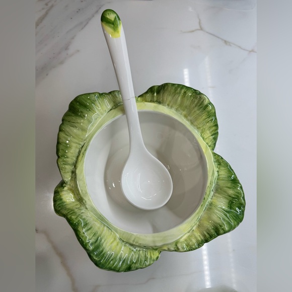 Green Ceramic Cabbage/Lettuce Soup Tureen with Ladle - Picture 8 of 17